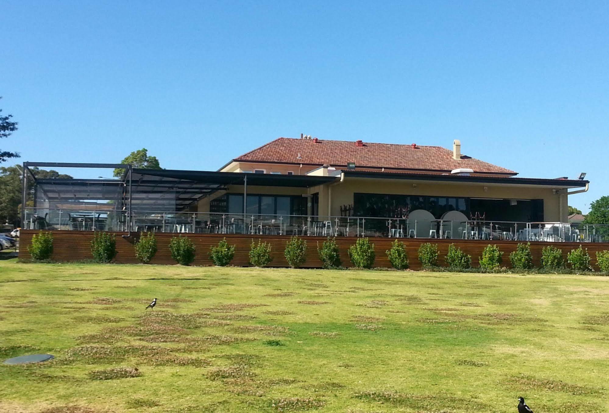 Huskisson Hotel Dış mekan fotoğraf